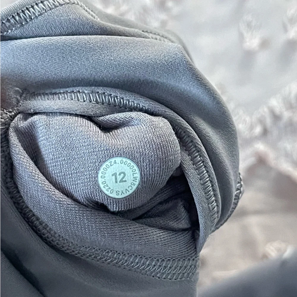 Lululemon Align Pant II 25” *Cool Violet Verbena Size 12 - Picture 5 of 5